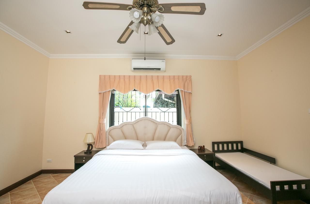 Royal Pool Villa Pattaya Nong Prue Exterior foto
